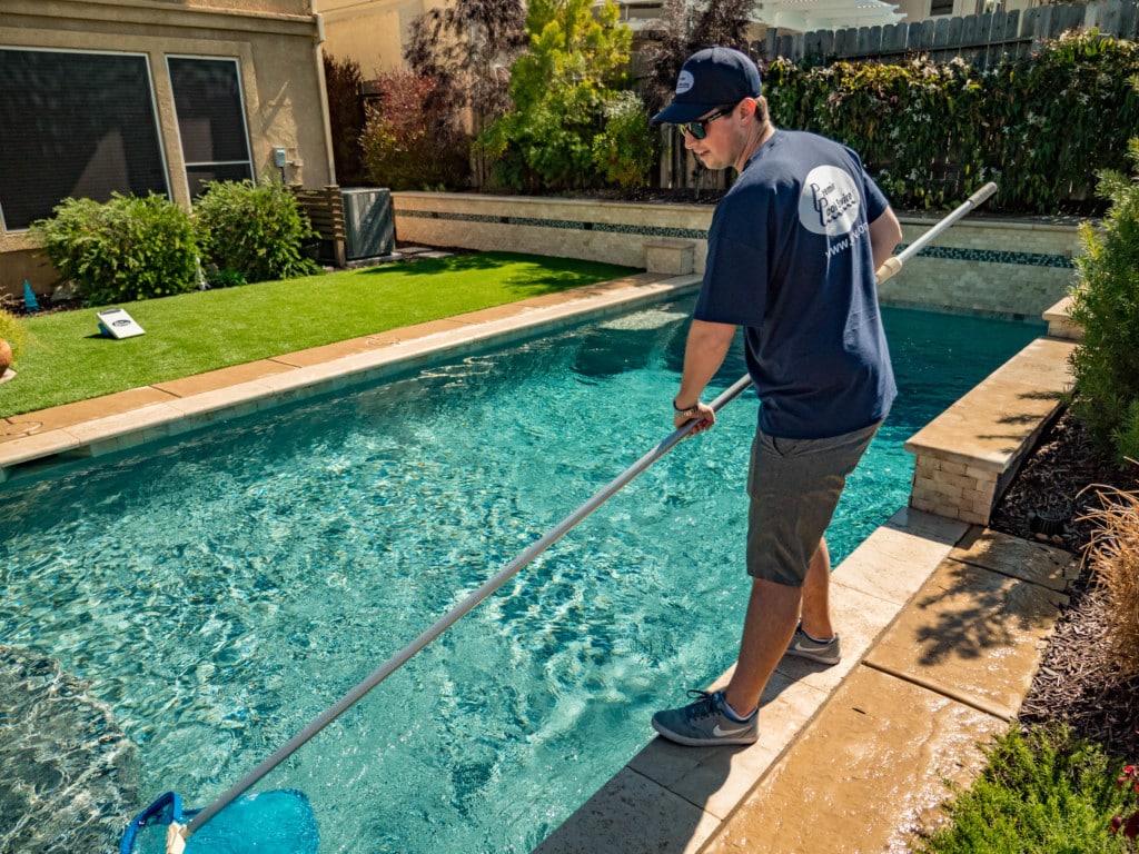 Temecula-Pool-Service-Pool-Cleaning-And-Maintenance-1024x768